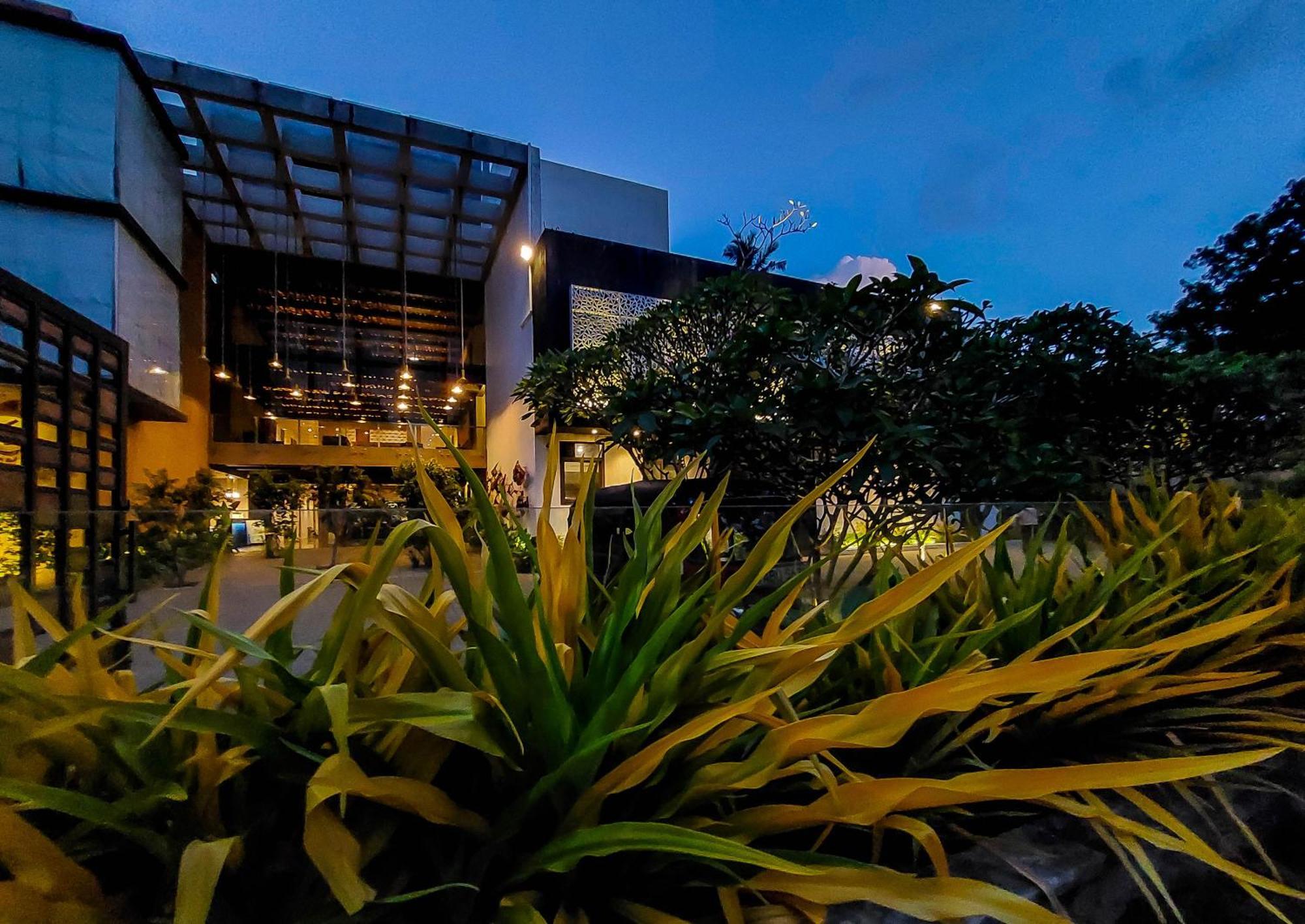 Golden Pearl Tangalle Beach Хамбантота Екстериор снимка